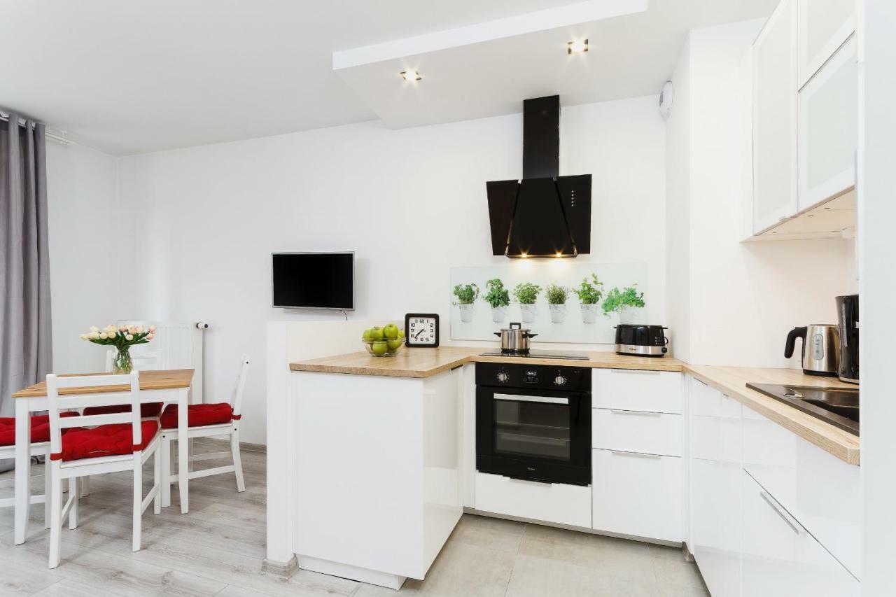 Apartments Claro II By Noclegi Renters Cracovia Exterior foto
